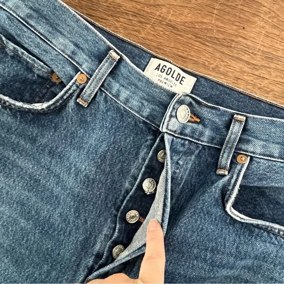 AGOLDE Riley High Rise Straight Crop in Veto Size 29
